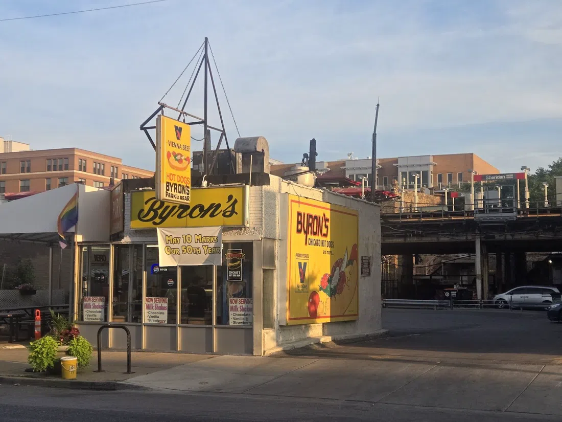 Byron's Hot Dogs, Chicago