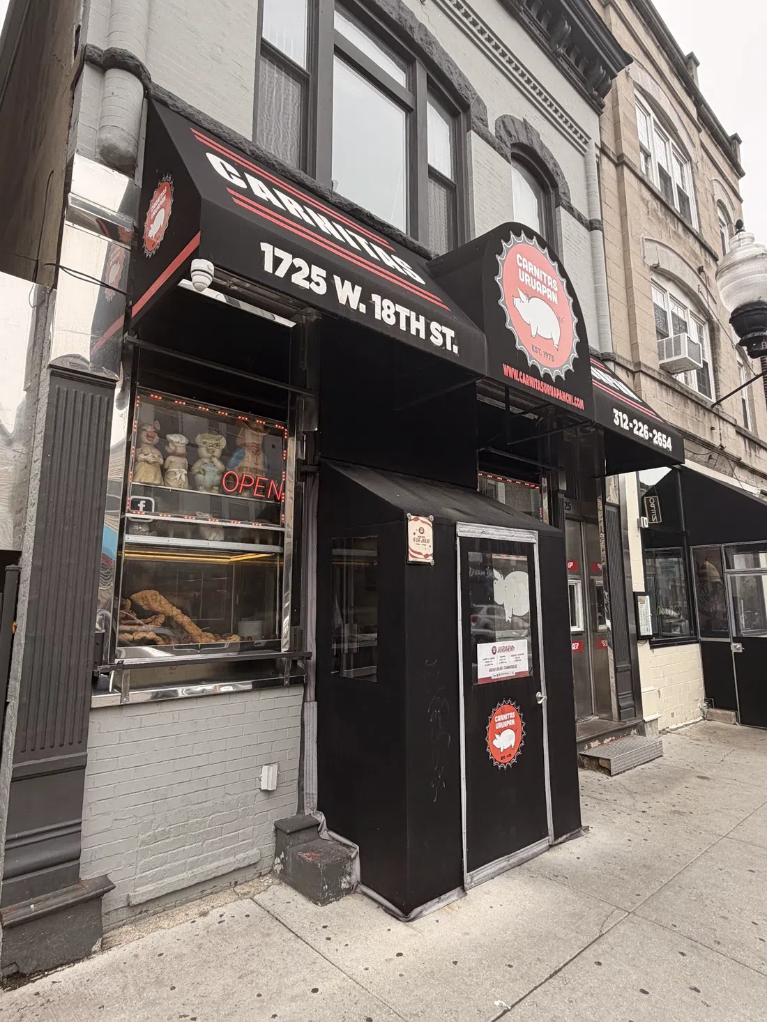 Carnitas Uruapan, Chicago